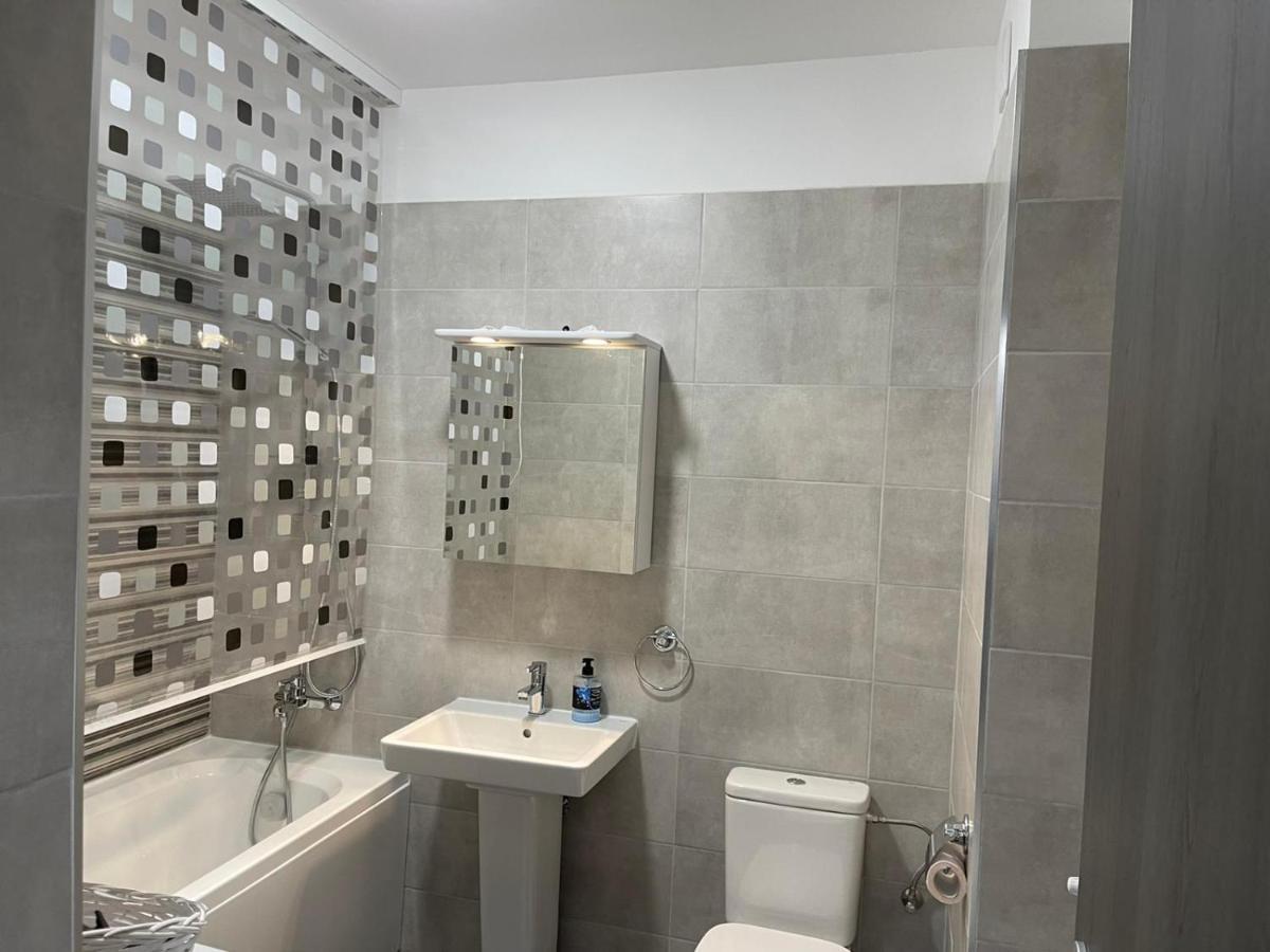 Apartament Moghioros Park Residence Dum1 Bukarest Exteriör bild