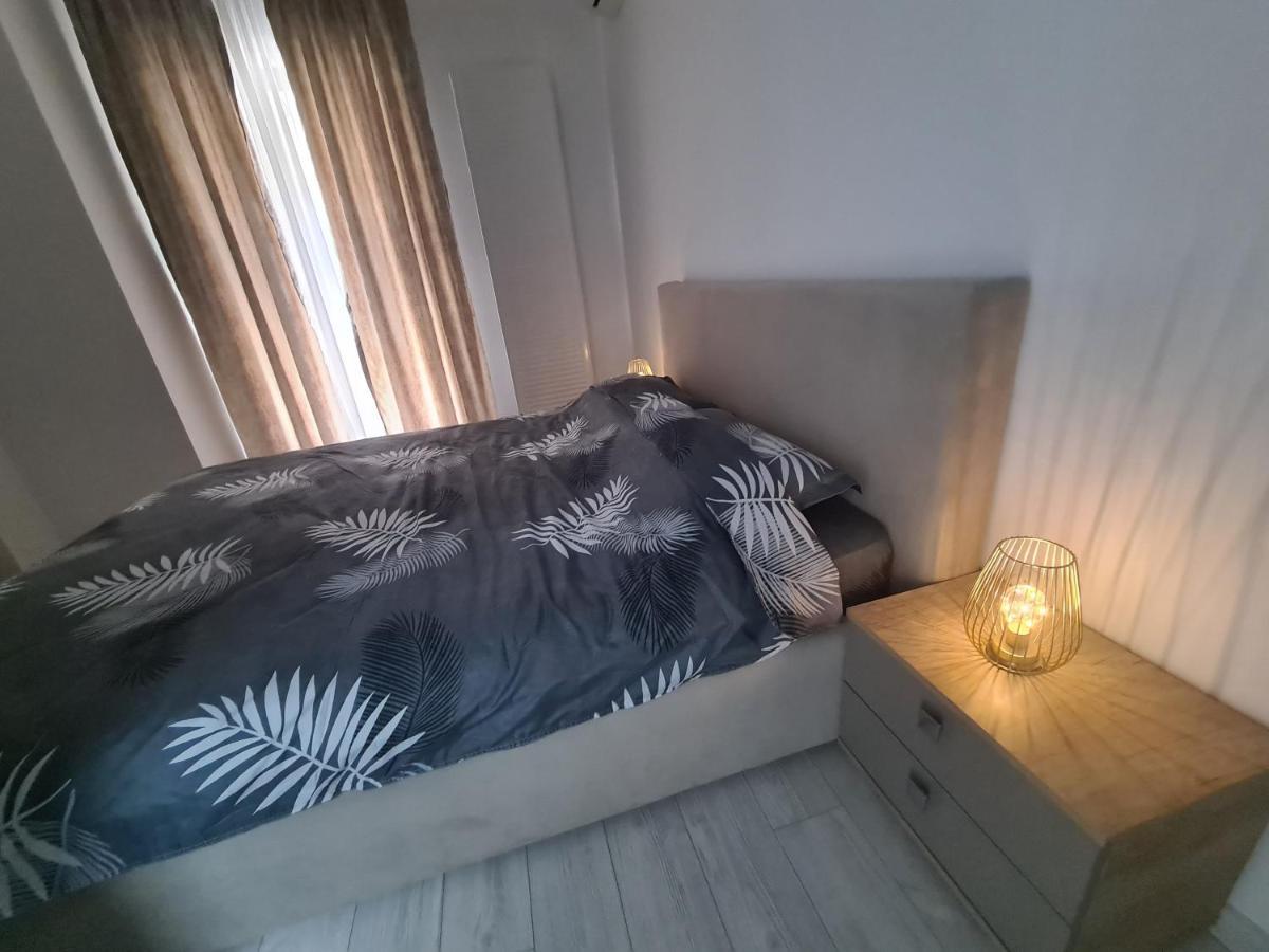 Apartament Moghioros Park Residence Dum1 Bukarest Exteriör bild